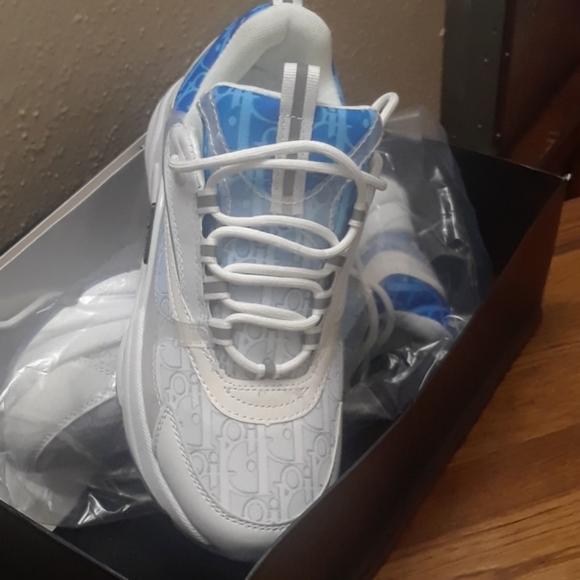 Meet your Posher, Gabriel - Picture 4 of 4